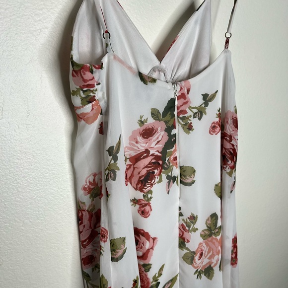 Show Me Your MuMu Floral Dress - Picture 7 of 8